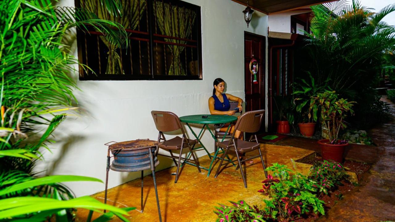 Cabinas Colibri ラ・フォルトゥナ エクステリア 写真