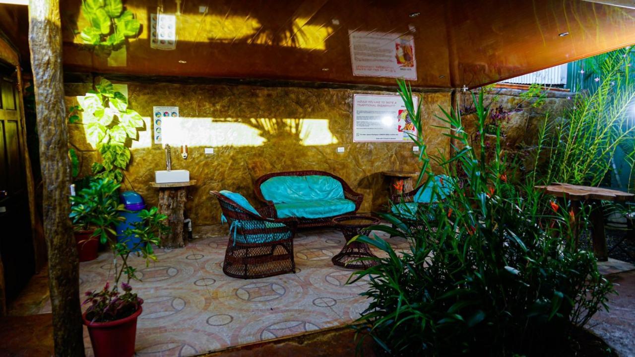 Cabinas Colibri ラ・フォルトゥナ エクステリア 写真